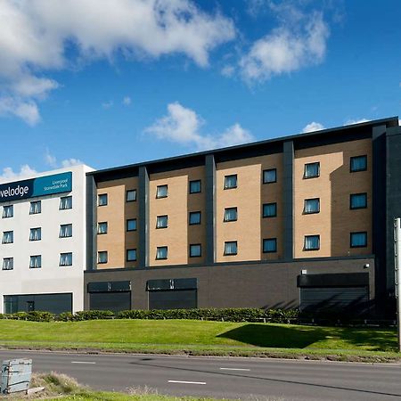 Travelodge Liverpool Stonedale Park Exteriör bild