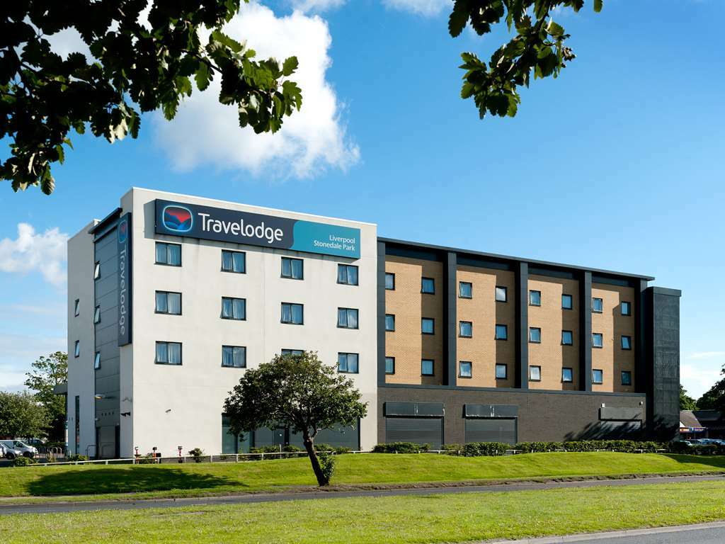Travelodge Liverpool Stonedale Park Exteriör bild