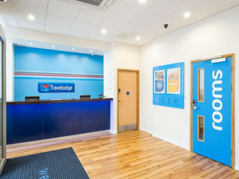 Travelodge Liverpool Stonedale Park Exteriör bild
